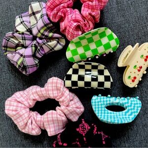 Hair clip combo🛍️🩷